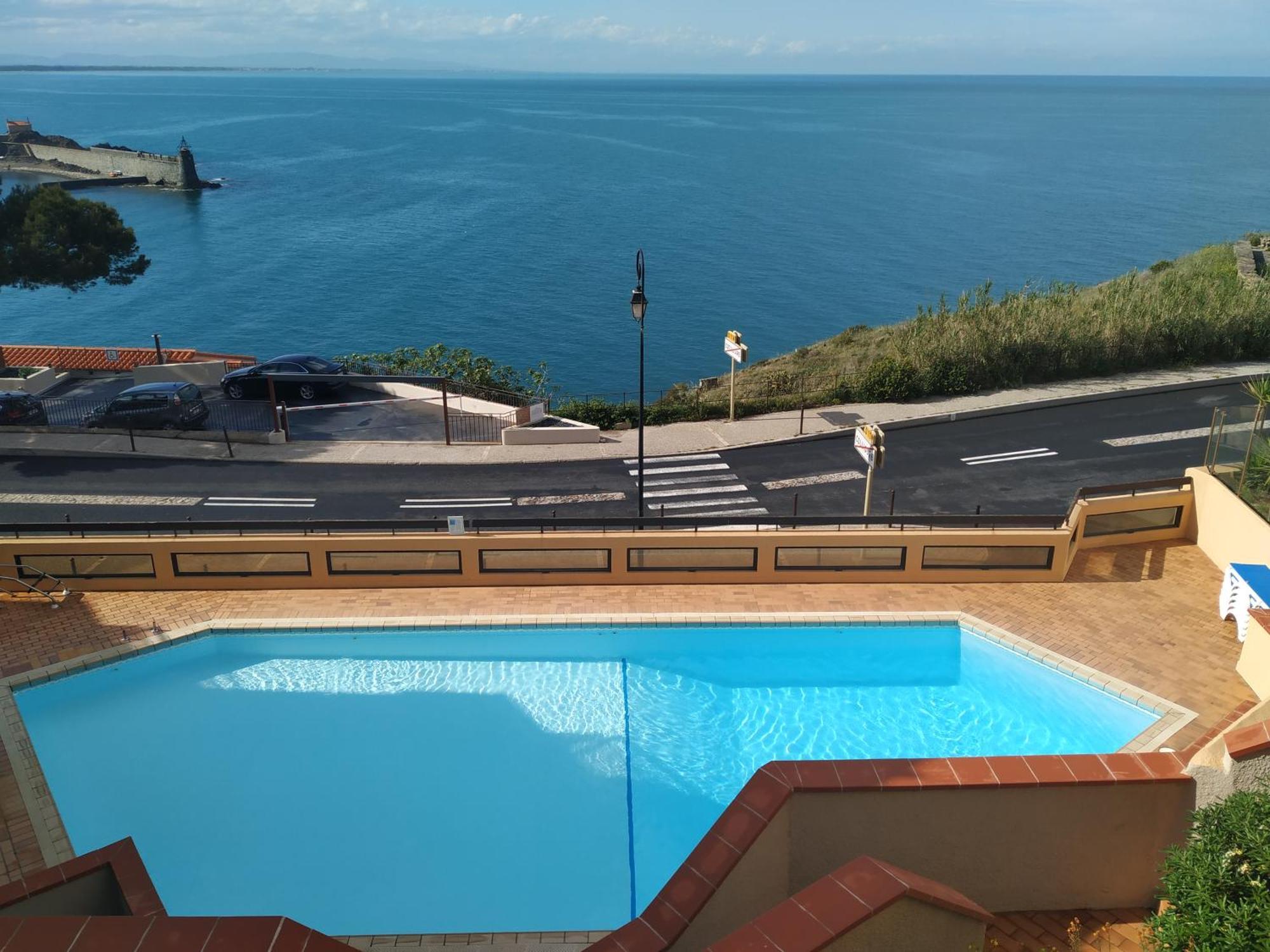 Location Vue Mer Du Samedi Au Samedi, Clim, Parking, Piscine, Plage Collioure Buitenkant foto